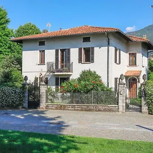 villa-lago.it-lombardy.com/